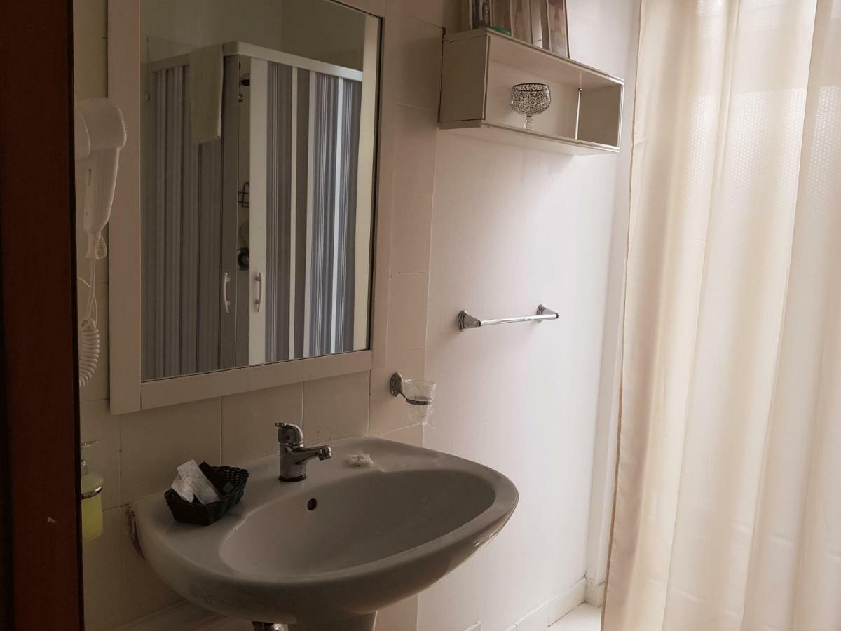 Rooms2Rent Reggio Calabria Exterior photo